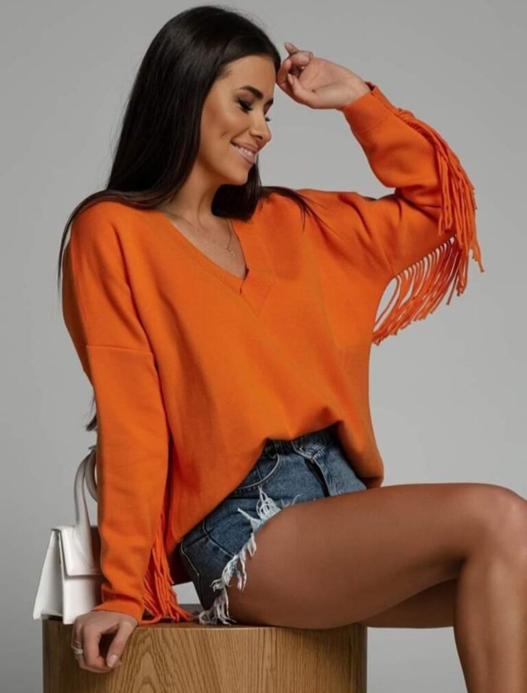 Pomarańczowy sweter z frędzlami Cocomore 2988-CO - zdjęcie 2