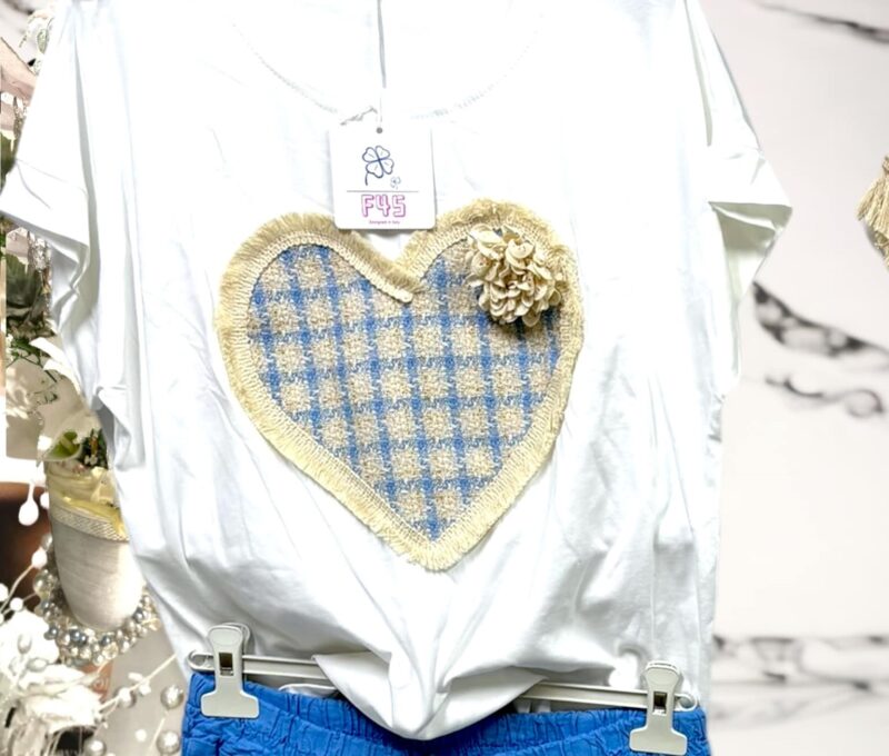 Bluzeczka z serduszkiem (moda włoska) 3762-MW