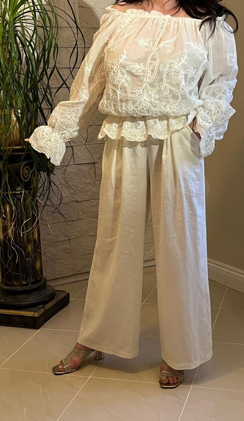 Koronkowa bluzka hiszpanka (moda włoska) 3651-MW