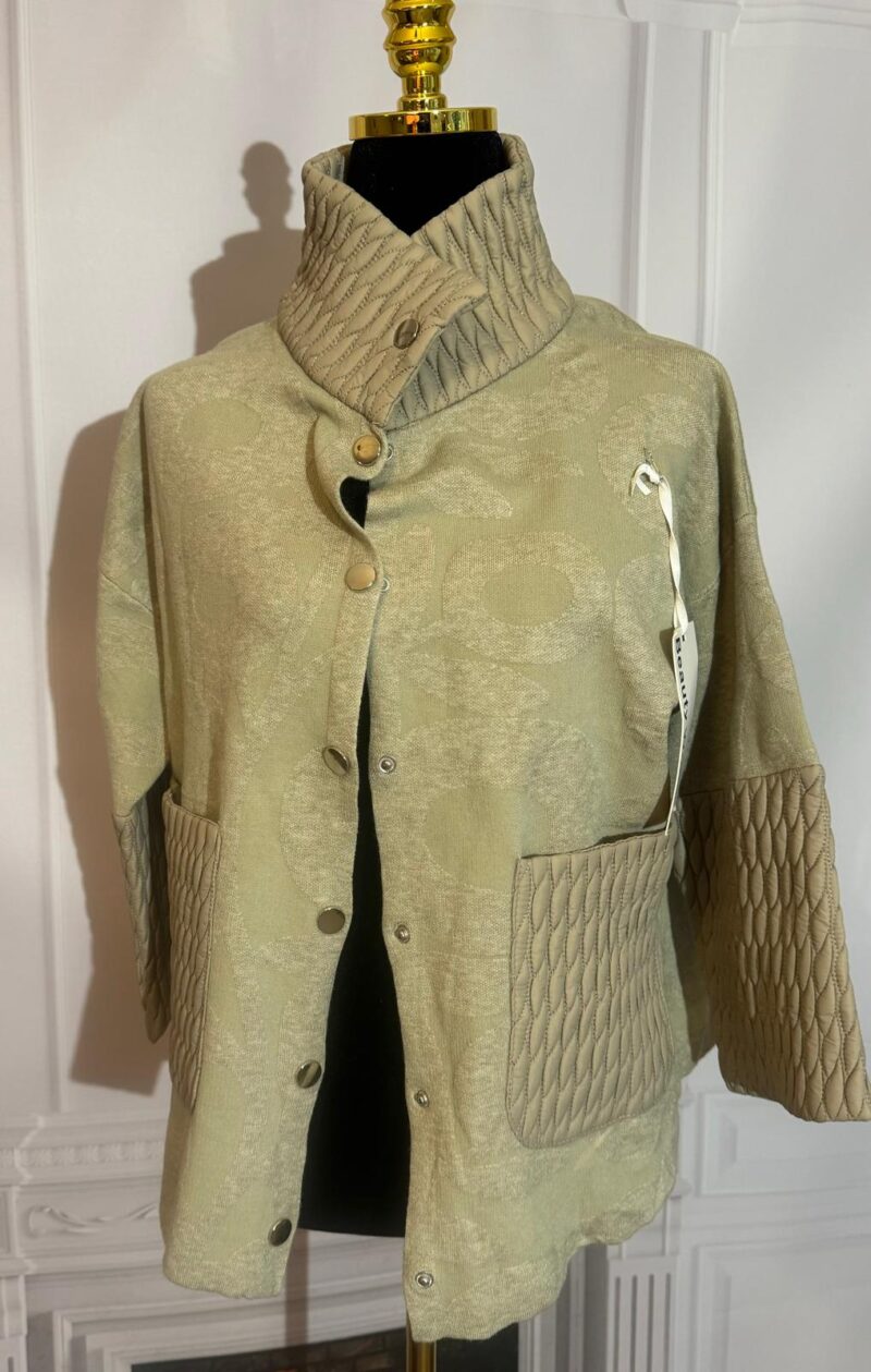 Narzutka z pikowaniem ciemny beż (moda włoska) 6802-MW