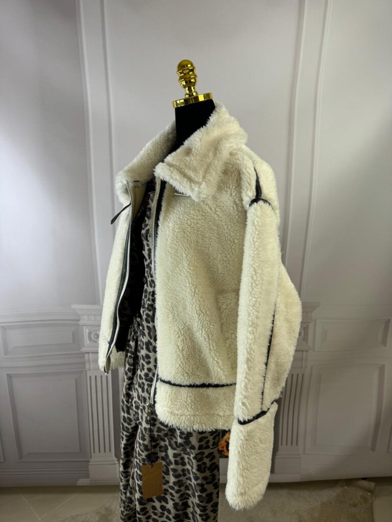 Kożuszek futerko (moda włoska)7748-MW - zdjęcie 3