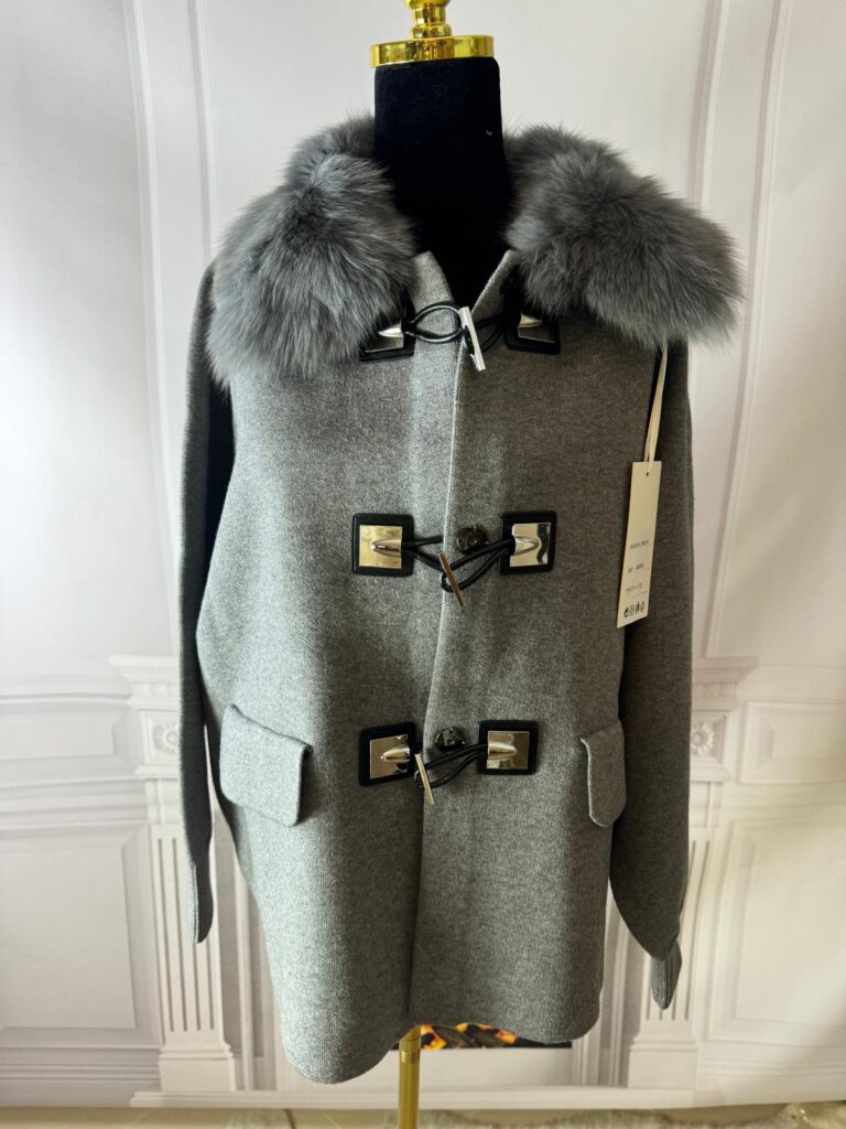 Kurtka z naturalnym futrem (moda włoska)7714-MW - zdjęcie 3