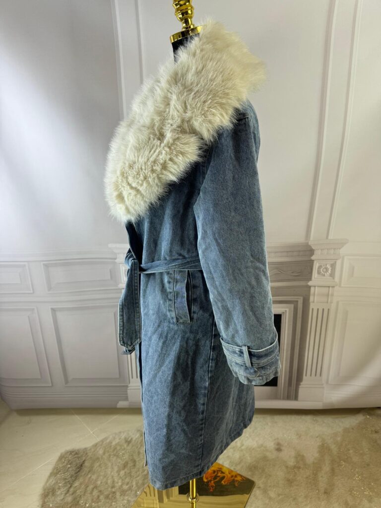 Jeansowy ocieplany płaszcz (moda włoska) 8387-MW - zdjęcie 3
