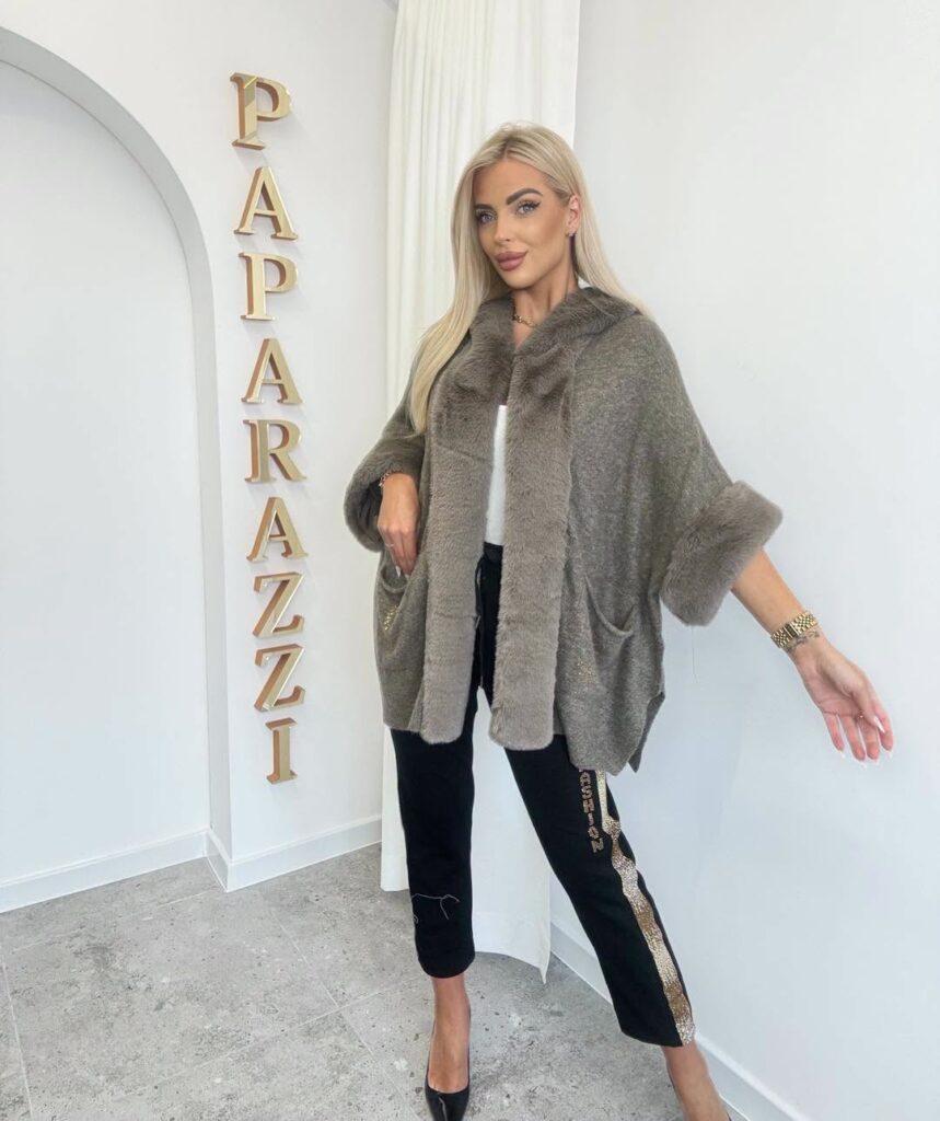 Płaszcz/narzutka Paparazzi Fashion 3711/PF